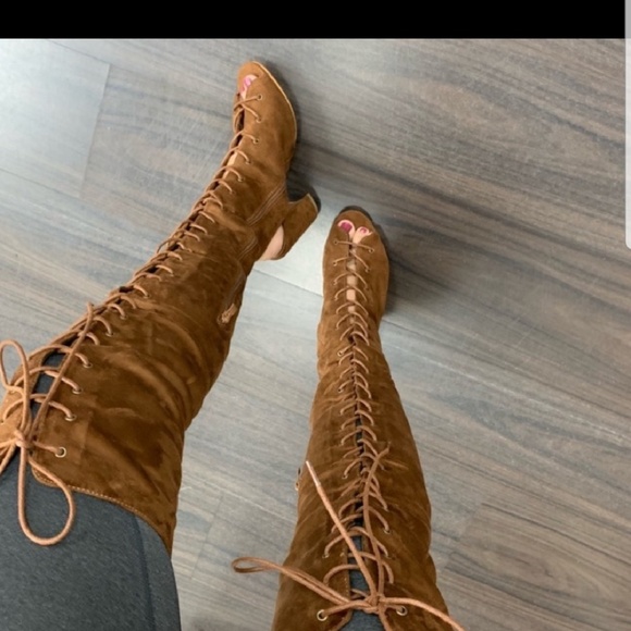 🔥LAST 1! Size 8! ♡ 🖤 HOST PICK 🖤♡ - Picture 4 of 8